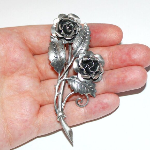 Vintage Sterling Silver Rose Brooch - Picture 5 of 5